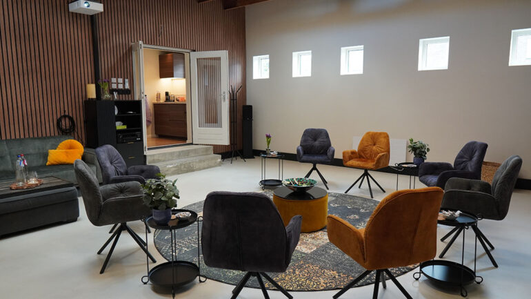 Studio van Reenen, ruime moderne ruimte Bureau van Reenen trainingen en filmproducties.