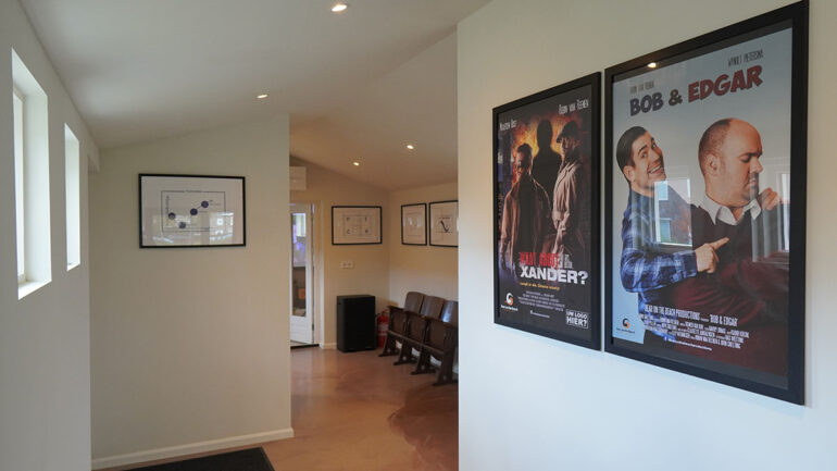 Studio van Reenen, van trainingsruimte vergaderruimte tot filmstudio Bureau van Reenen trainingen en filmproducties.